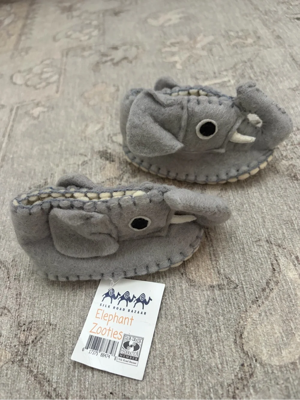 🐘Elephant Baby Zooties - Gray infant booties 0-12 months